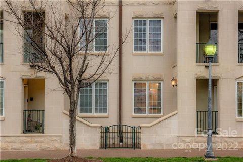 300 W 5th Street 119