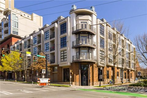 525 6th Street 403