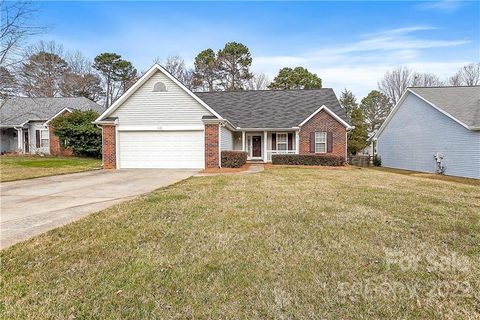 1121 Franklin Thomas Place sold home in Jordans Pond, Charlotte, NC