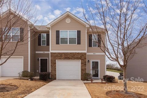 8965 Bradstreet Commons Way 56 sold townhome in Crossley Village, Charlotte, NC