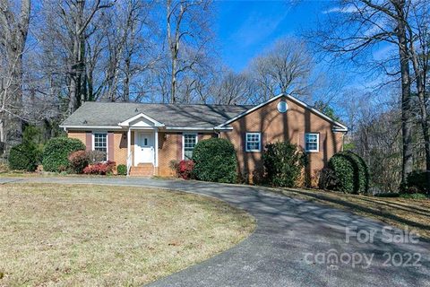 5900 Farm Oak Drive