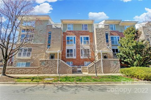 646 Raphael Place