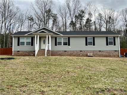 525 James C Lane sold home in Logans Run, Dallas, NC