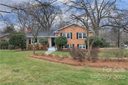 3927 Sharon View Road sold home in Charlotte, SC