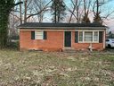 606 Lantana Drive sold home in Dallas, SC