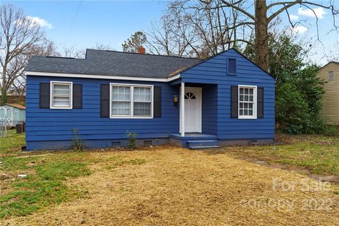 1411 Poston Circle