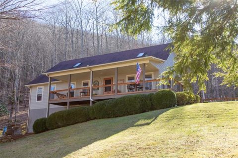 1645 Hickory Springs Road sold home in Celo Mountain Lands, Burnsville, NC