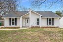 10921 Copper Field Drive sold home in Pineville, SC
