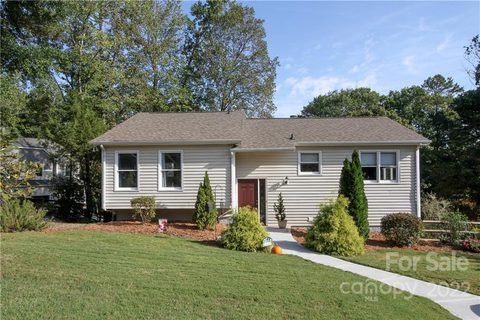 1116 Palmyra Drive