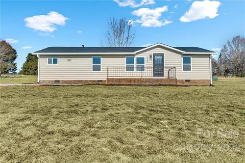 486 Bethlehem Road sold manufactured home in Mountain Road Village, Statesville, NC