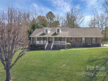 330 Sarah S Court