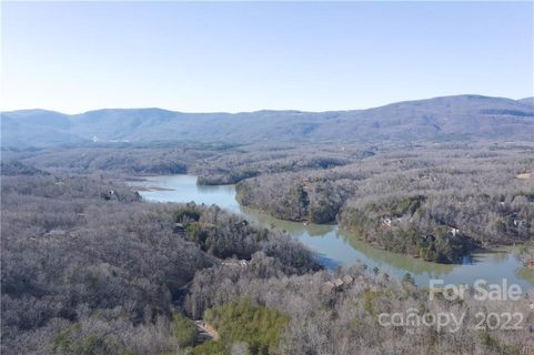 33 Lake Adger Parkway