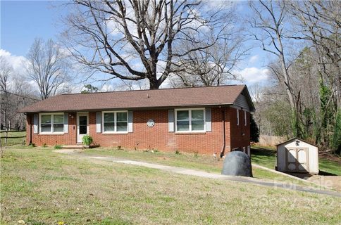 Previously sold for $305,000