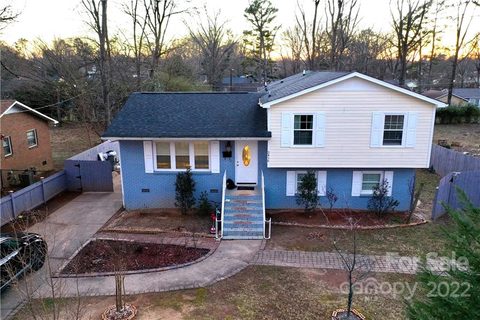 2416 Lanecrest Drive