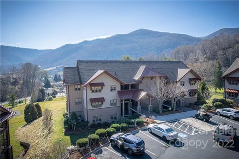 1564 Country Club Drive B303