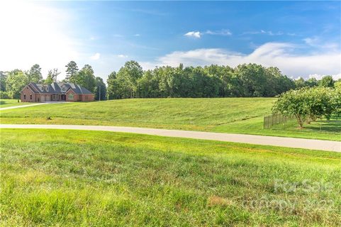 Lot 29 New Salem Road