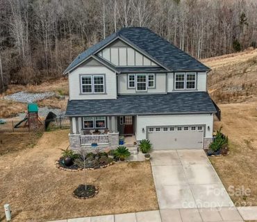 2818 Berkhamstead Circle