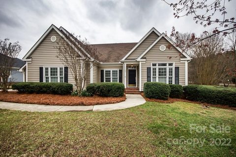 1102 Fairway Ridge Drive