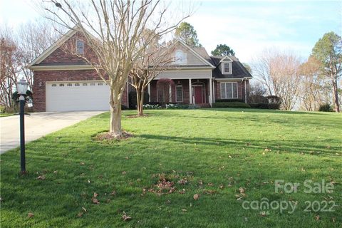 113 Quail Hollow Drive