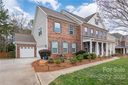 2419 Hamlet Court sold home in Matthews, SC