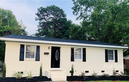 4238 Oak Forest Drive sold home in Oak Forest, Charlotte, NC