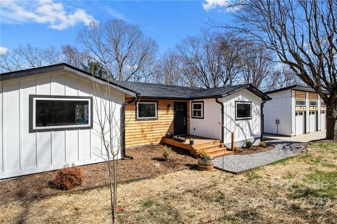 81 Stradley Mountain Road sold home in Stradley Mountain Park, Asheville, NC