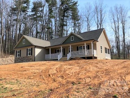 52 Pounding Mill None sold home in Bearwallow Glen, Hendersonville, NC