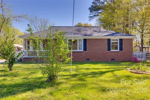 1652 Madison Street 10