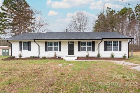 3053 Earl Lane