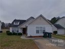 885 Raindrops Road sold home in Gastonia, SC