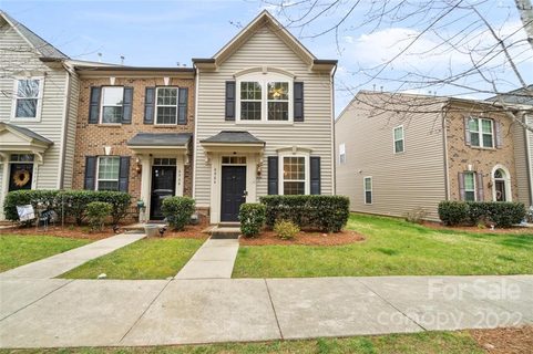 6964 Colonial Garden Drive