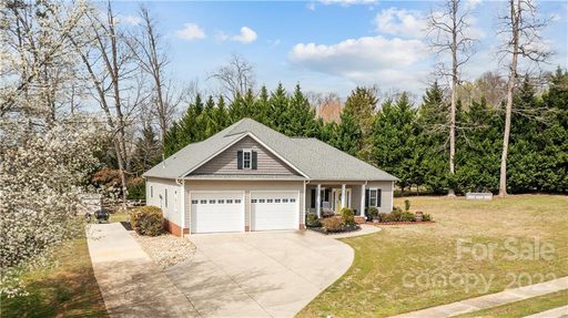 2915 Windsor Chase Drive sold home in Windsor Chase, Matthews, NC