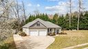 2915 Windsor Chase Drive sold home in Matthews, SC