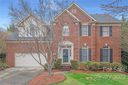 4604 Walnut Knoll Drive sold home in Matthews, SC