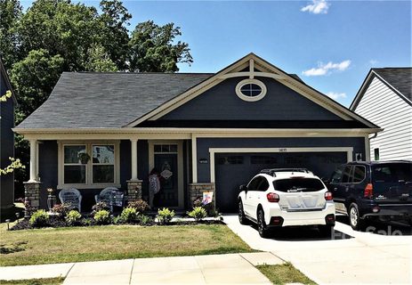 14135 Magnolia Walk Drive