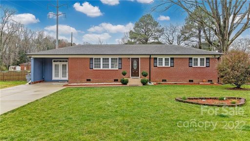 6338 Lakefill Road sold home in Glenbrook Acres, Charlotte, NC