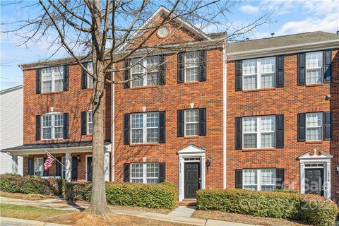 19214 Lake Norman Cove Drive
