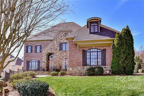 10913 Ballantyne Crossing Avenue