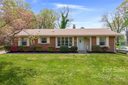 1424 Standish Place sold home in Charlotte, SC