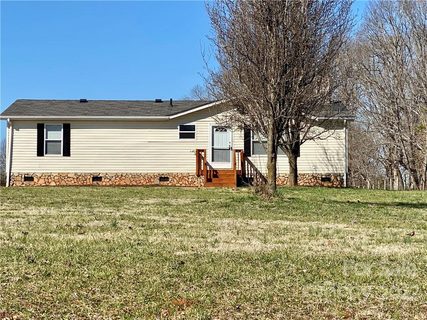 5761 Walker Way sold manufactured home in Lewis Farm Estates, Kings Mountain, NC