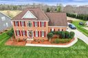 110 Fox Den Circle sold home in Statesville, SC