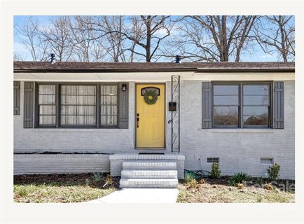 Previously sold for $426,000