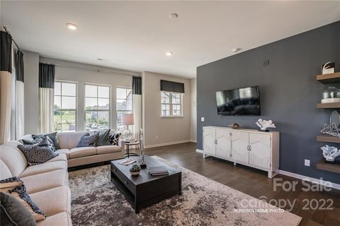 10020 Hemingway Place 21 sold home in Gatsby, Charlotte, NC