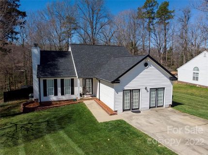 2112 Sloan Drive