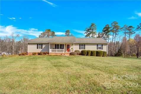 132 Grace Lynn Drive sold home in Three Oaks, Statesville, NC