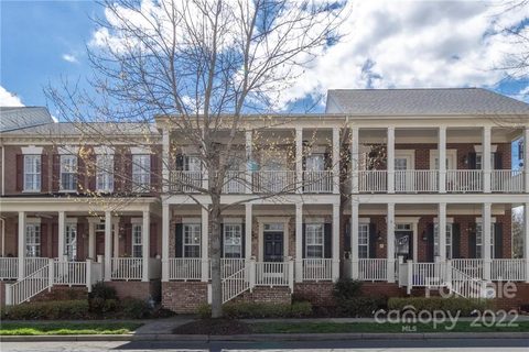 453 Ohenry Avenue