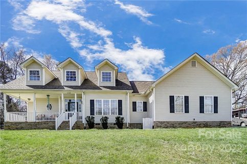 6105 Ferncliff Drive sold home in Quail Hollow Park, Concord, NC
