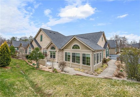 273 Summerfield Place