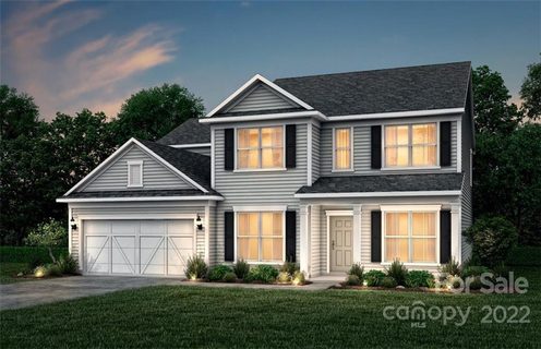 1396 Regions Boulevard 076
