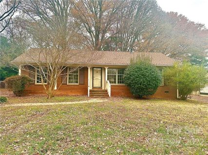 6926 Wrentree Drive